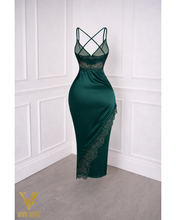 Load image into Gallery viewer, The Seraphina Lace Midi