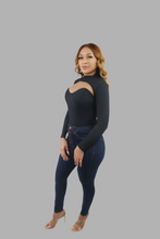 Load image into Gallery viewer, Sweetheart Cut-Out Knit Top
