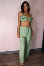 Load image into Gallery viewer, Sweet Bloom Flower Pant Set
