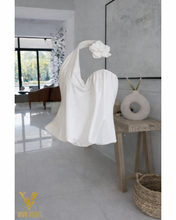 Load image into Gallery viewer, Ivory Whisper Halter

